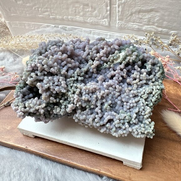 Gorgeous Large Grape Agate Raw Specimen - Picture 10 of 10